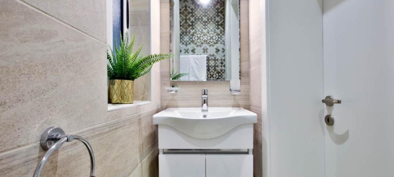 Ursula Apartments Self Catering Studios And 1-Br In Central Valletta By Tritoni Hotels 外观 照片